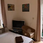 Schmellergarten Гостевой дом 2*