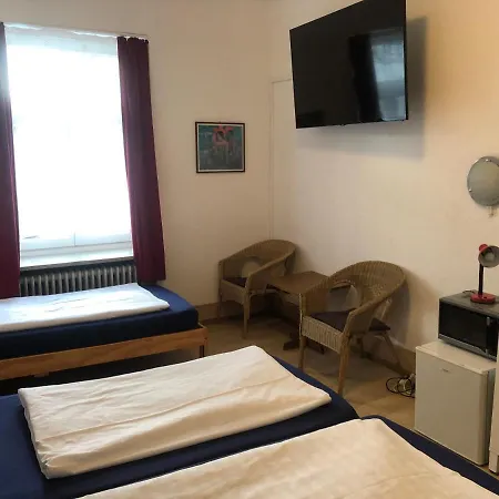 ペンション シュメラーガルテン 2*