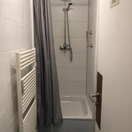 ペンション シュメラーガルテン 2*