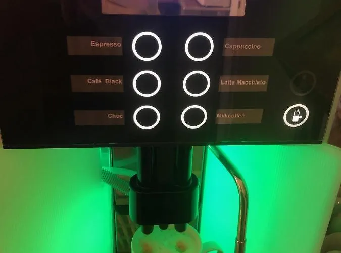 ゲストハウス ペンション シュメラーガルテン 2*