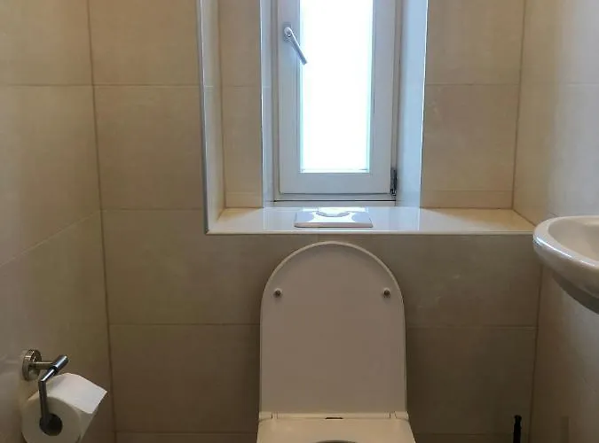 ゲストハウス ペンション シュメラーガルテン 2*