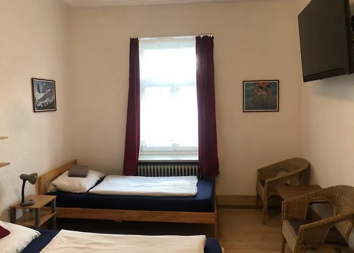 ペンション シュメラーガルテン ゲストハウス 2*