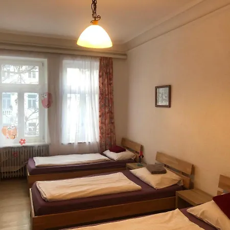 Schmellergarten Casa de hóspedes 2*