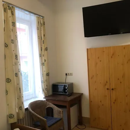 Casa de hóspedes Schmellergarten 2*