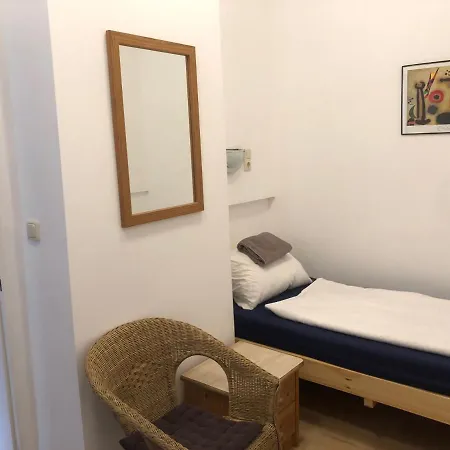 Schmellergarten Casa de hóspedes 2*